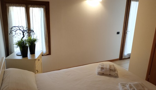 Habitación estándar con 1 cama doble o 2 individuales, terraza