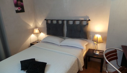 Habitación individual (4th floor no elevator)
