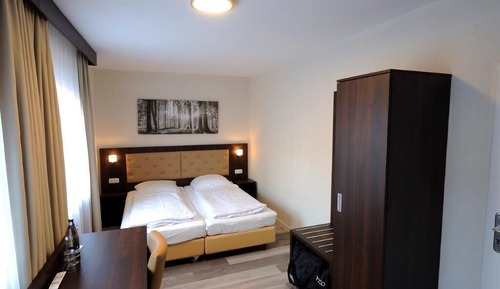 Habitación clásica con 1 cama doble o 2 individuales