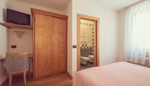 Habitación con 1 cama doble o 2 individuales