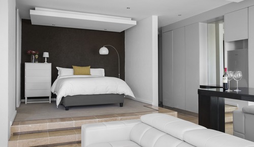 Estudio de lujo, 1 cama de matrimonio, cocina, vistas a la ciudad