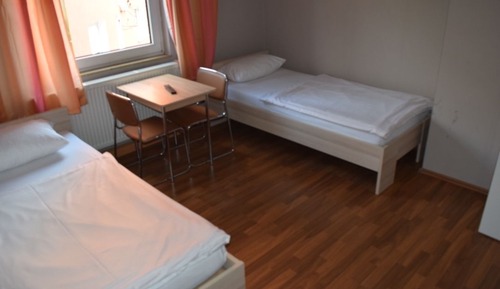 Apartamento, varias habitaciones (49-00)