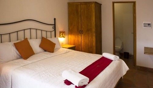 Habitación básica doble, 1 cama de matrimonio, accesible para personas con discapacidad