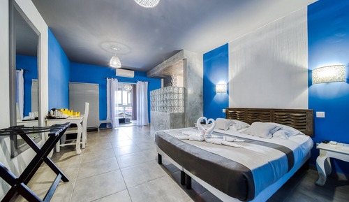 Suite Confort, 1 cama de matrimonio con sofá cama, no fumadores