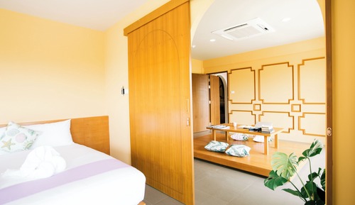 Family Suite Town View