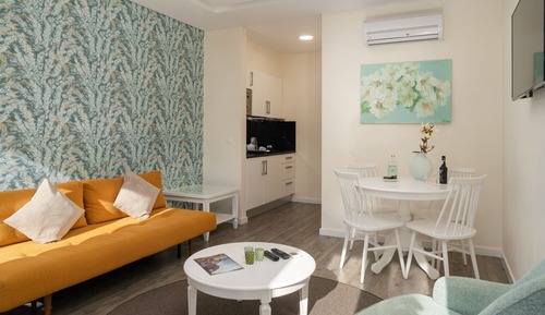 Garden Apartment 3