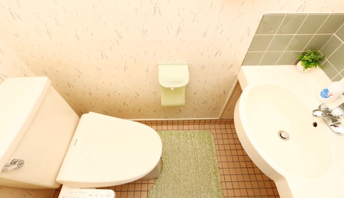 Habitación triple, baño compartido (Private Toilet)