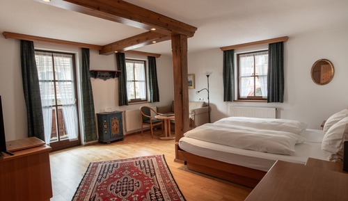 Habitación Deluxe doble, 1 cama de matrimonio grande con sofá cama