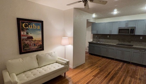 Apartamento, 1 habitación, cocina, vistas al jardín