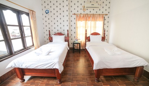 Habitación estándar con 2 camas individuales
