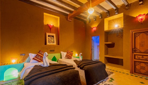 Habitación con 2 camas individuales