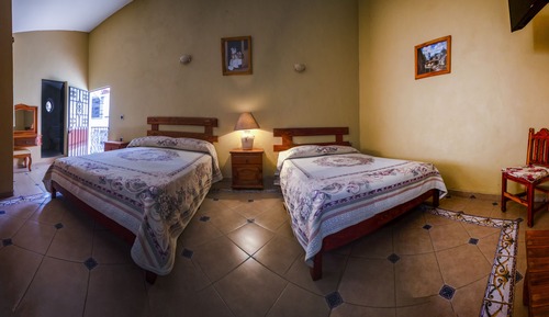 Habitación cuádruple básica