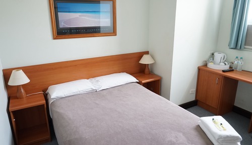 Habitación clásica doble, 1 cama doble, baño compartido