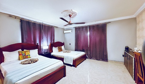 Habitación Deluxe, 2 camas dobles, planta baja