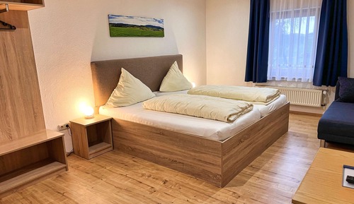 Habitación Confort doble, 1 cama de matrimonio grande