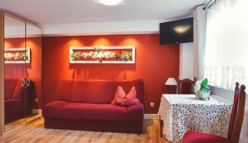 Habitación cuádruple clásica, vistas al jardín (Pokoj nr 5)