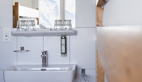 Habitación (Quadruple Shared Bathroom)