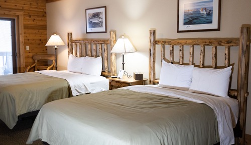 Habitación estándar, 2 camas de matrimonio, vistas al río