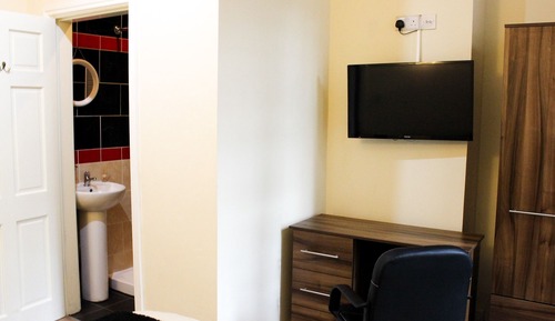Habitación doble, baño privado