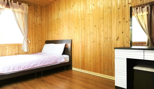 Habitación doble (Wood House 20PY)