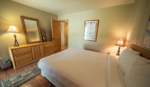 Apartamento Signature, 2 habitaciones, balcón, vistas al patio (Wild Irishman 1043)