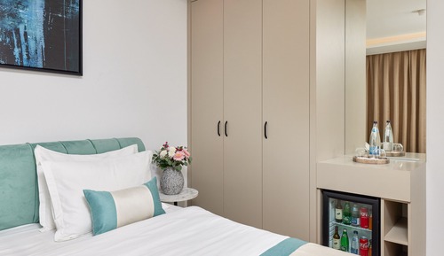 Habitación estándar con 1 cama doble o 2 individuales