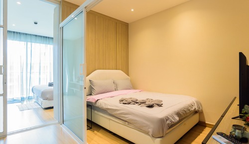 Habitación Deluxe con 1 cama doble o 2 individuales, 2 habitaciones, cocina, vistas a la ciudad