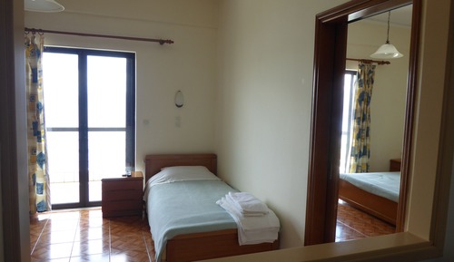 Apartamento, 2 habitaciones, vistas al jardín