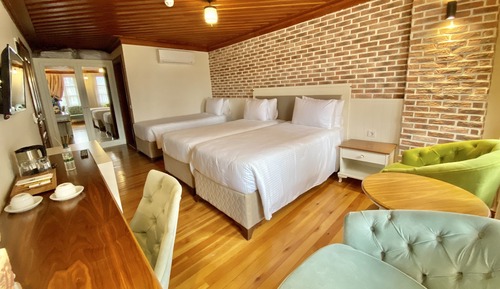 Habitación triple Confort