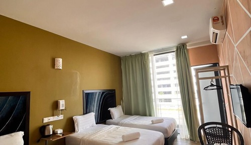 Habitación familiar, balcón