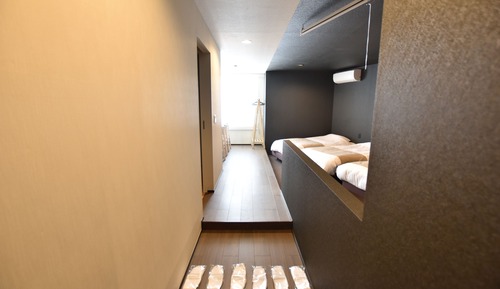 Suite estudio ejecutiva, varias camas, no fumadores, bañera de hidromasaje