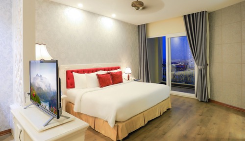 Habitación junior doble, vistas a la ciudad (Suite)