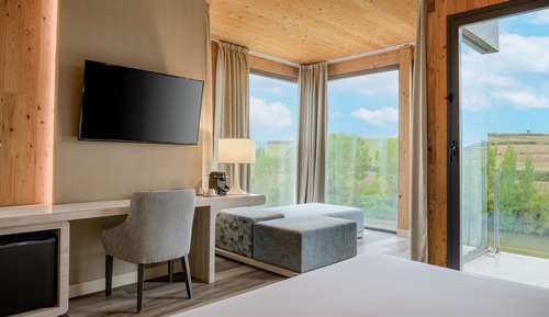 Suite junior, 1 cama de matrimonio grande, vistas al río