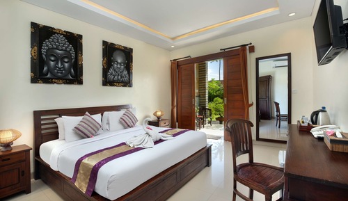 Habitación Deluxe con 1 cama doble o 2 individuales, vistas al jardín