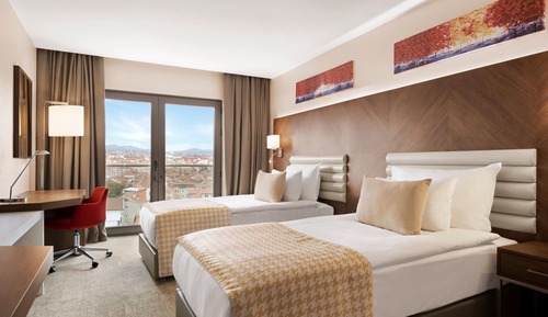 Suite, 2 habitaciones, no fumadores (1 King Bed and 1 Twin Bed)