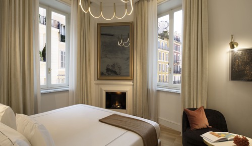 Elizabeth Master Suite