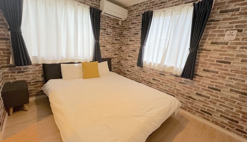 Villa (ONNA 1C)