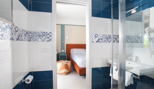 Habitación, en edificio anexo