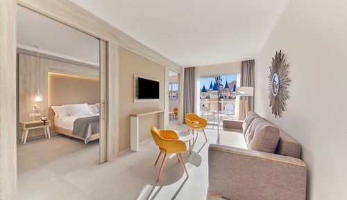 Suite familiar principal vista mar