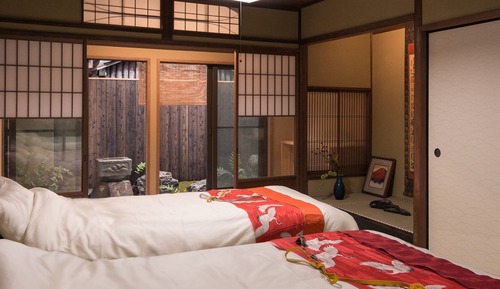 Habitación cuádruple Deluxe (Japanese Style, Garden Access)