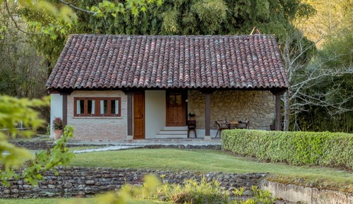 Casa de campo, baño privado, vistas al jardín (El Molino)