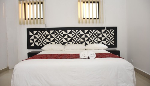 Apartamento Confort, 2 habitaciones, cocina básica, vistas al mar
