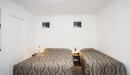 Habitación con 2 camas individuales