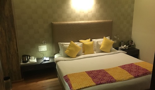 Suite familiar, 1 cama de matrimonio grande, frigorífico, vistas al complejo turístico