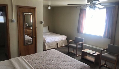 Habitación tradicional, 2 camas de matrimonio, vistas a la montaña