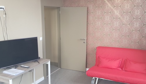 Habitación cuádruple Confort, 1 cama de matrimonio con sofá cama