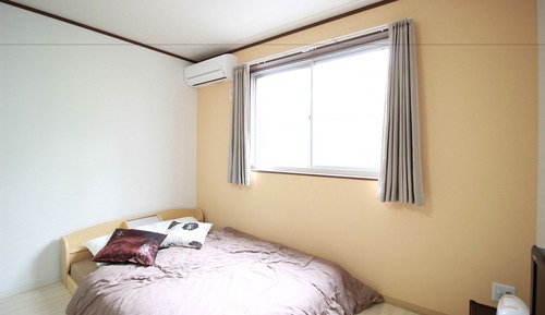 Habitación, no fumadores (Room No. 303)