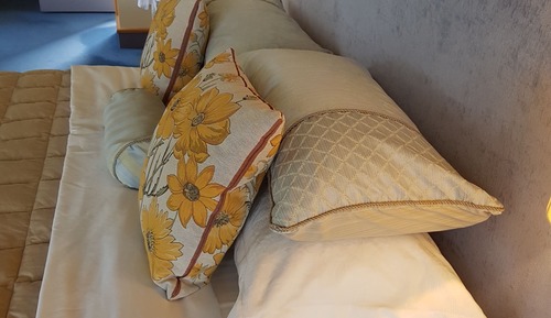 Habitación Confort doble, 1 cama de matrimonio grande, vistas al viñedo