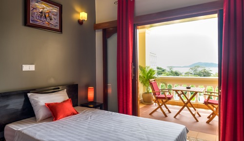 Habitación doble superior, 1 cama de matrimonio, balcón, vistas al mar