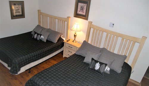 Apartamento, varias camas (Fox Pine Lodge Hotel Room 2 FPAFH2)